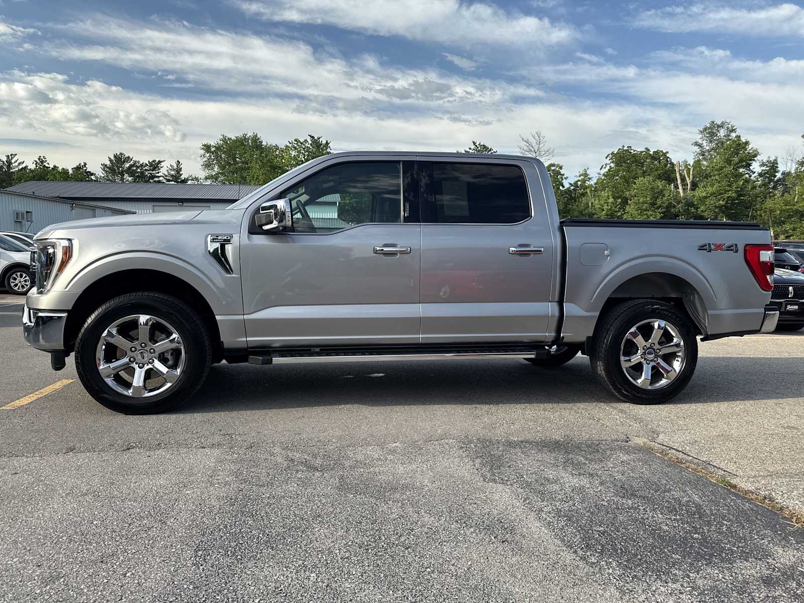 2022 Ford F-150 Lariat photo 8