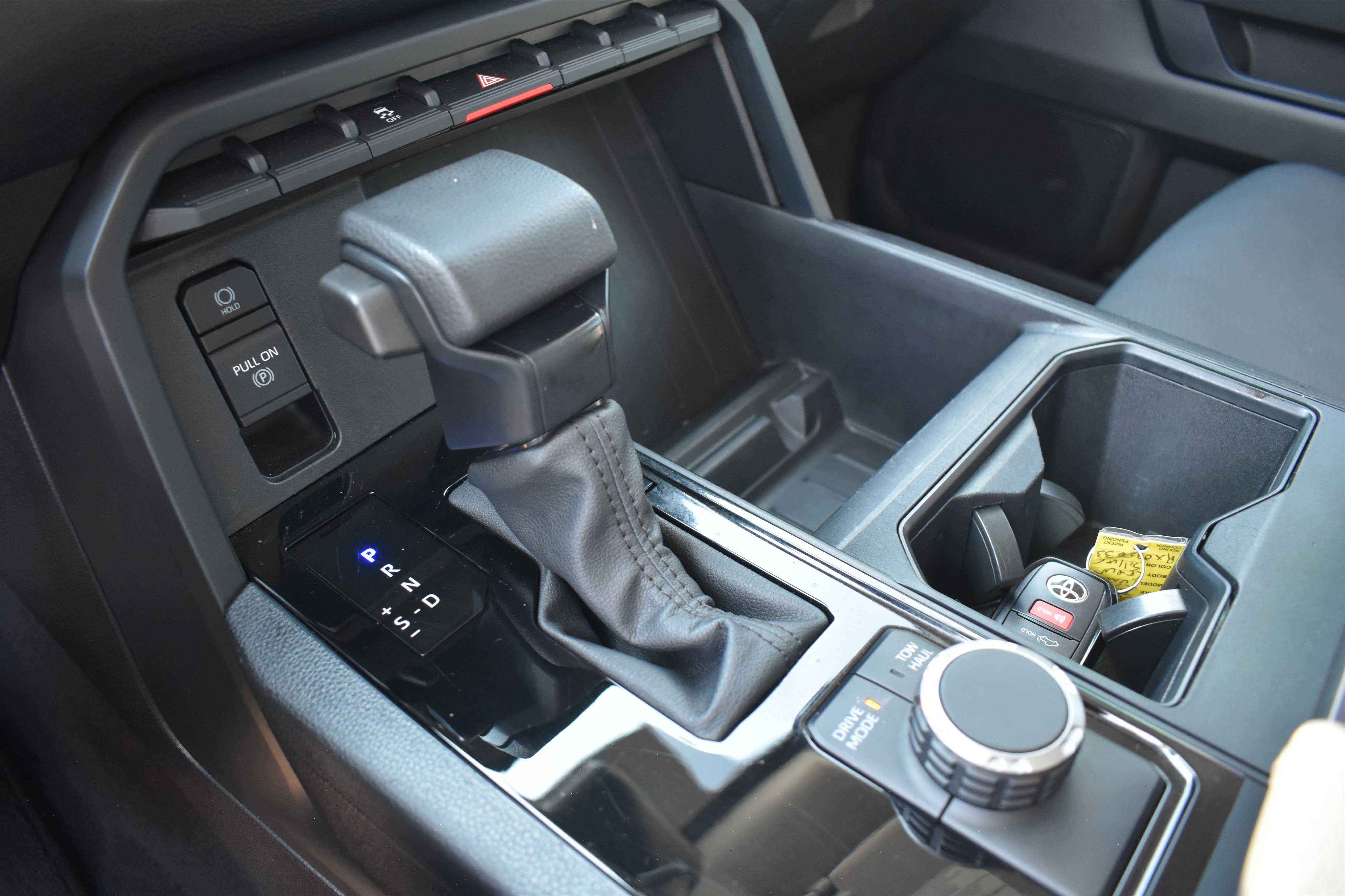2024 Toyota Tundra SR5 photo 15