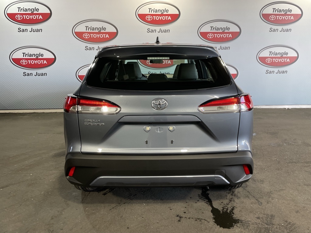 2026 Toyota Corolla Cross L photo 4