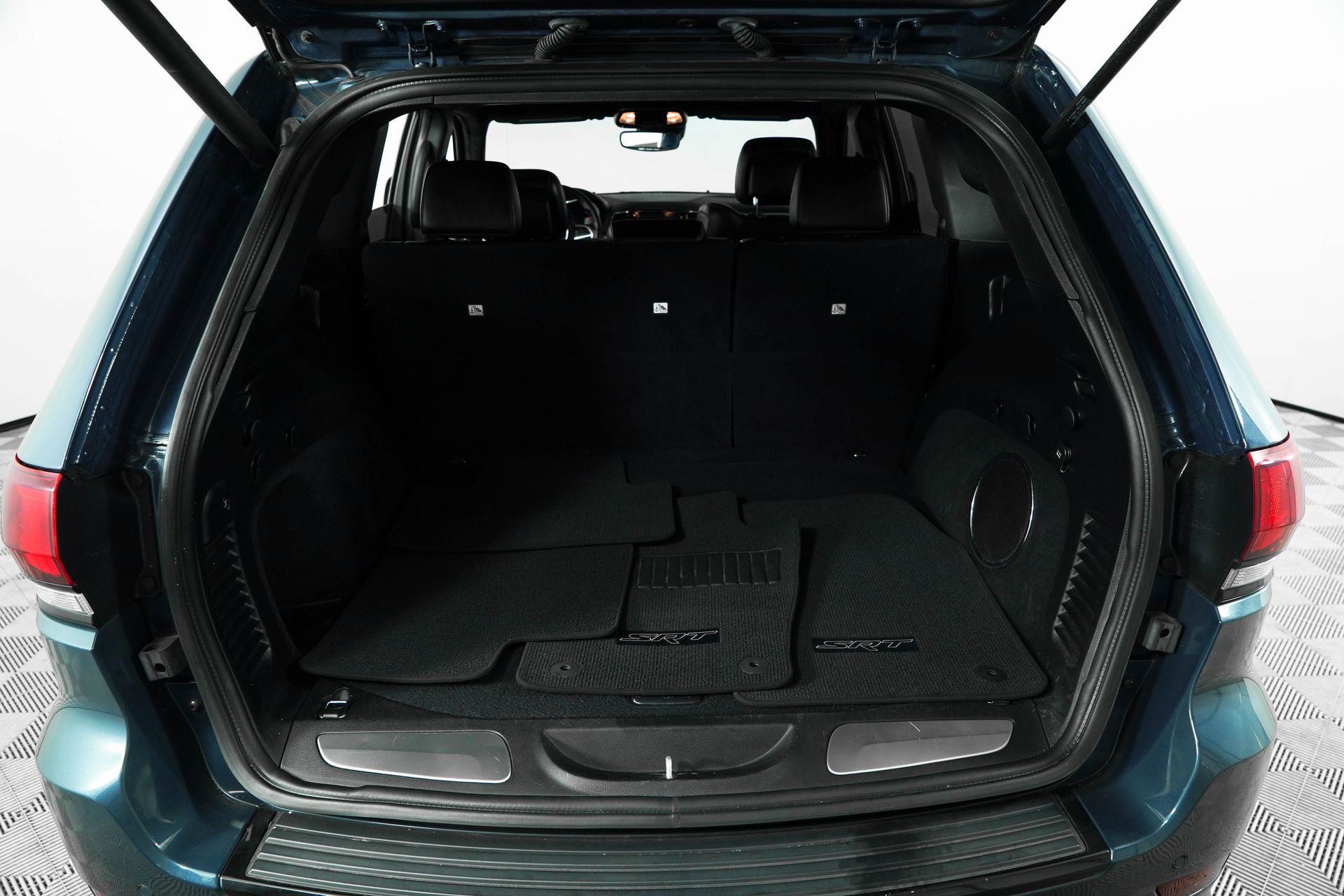 2021 Jeep Grand Cherokee SRT8 photo 26