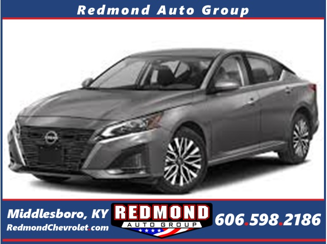 2024 Nissan Altima SR's photo