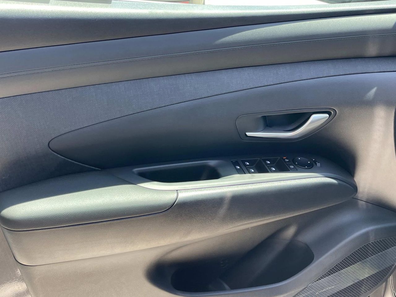 2025 Hyundai Tucson Hybrid SEL Convenience photo 12