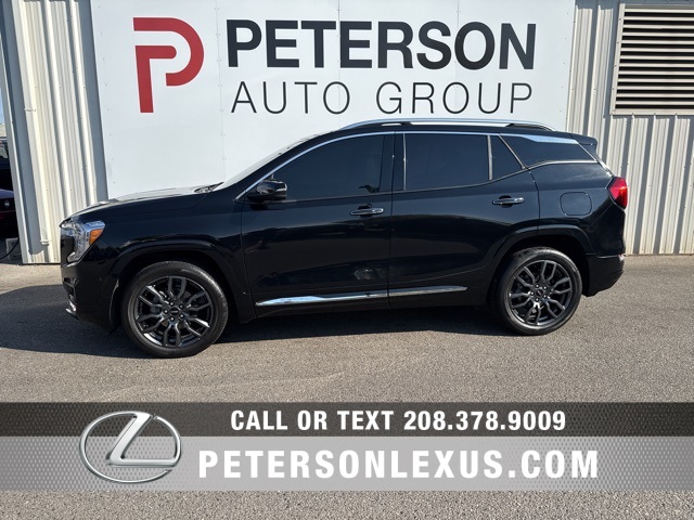 2023 Gmc Terrain Denali photo 2