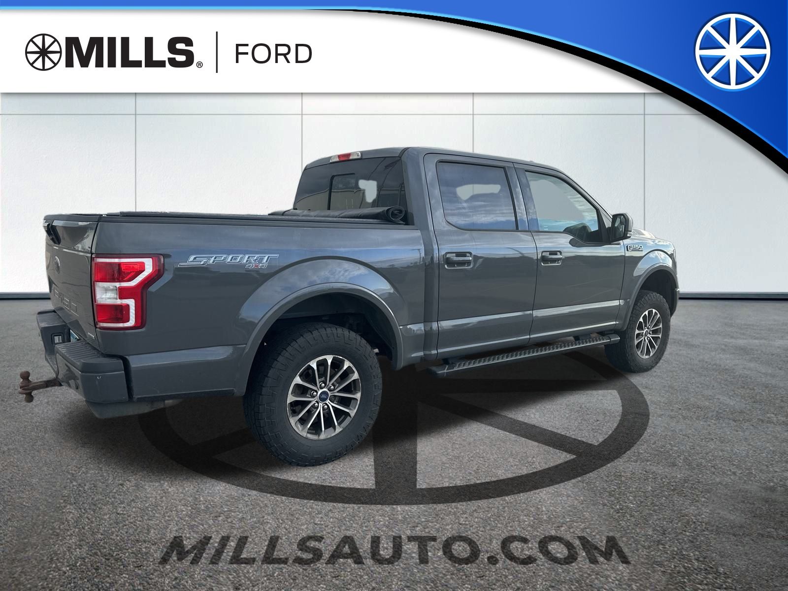 2018 Ford F-150 XLT photo 2
