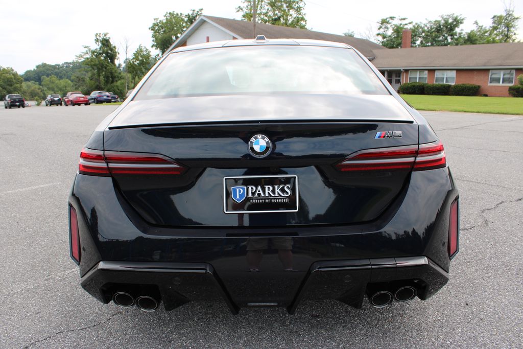 2026 Bmw M5 5 photo 7