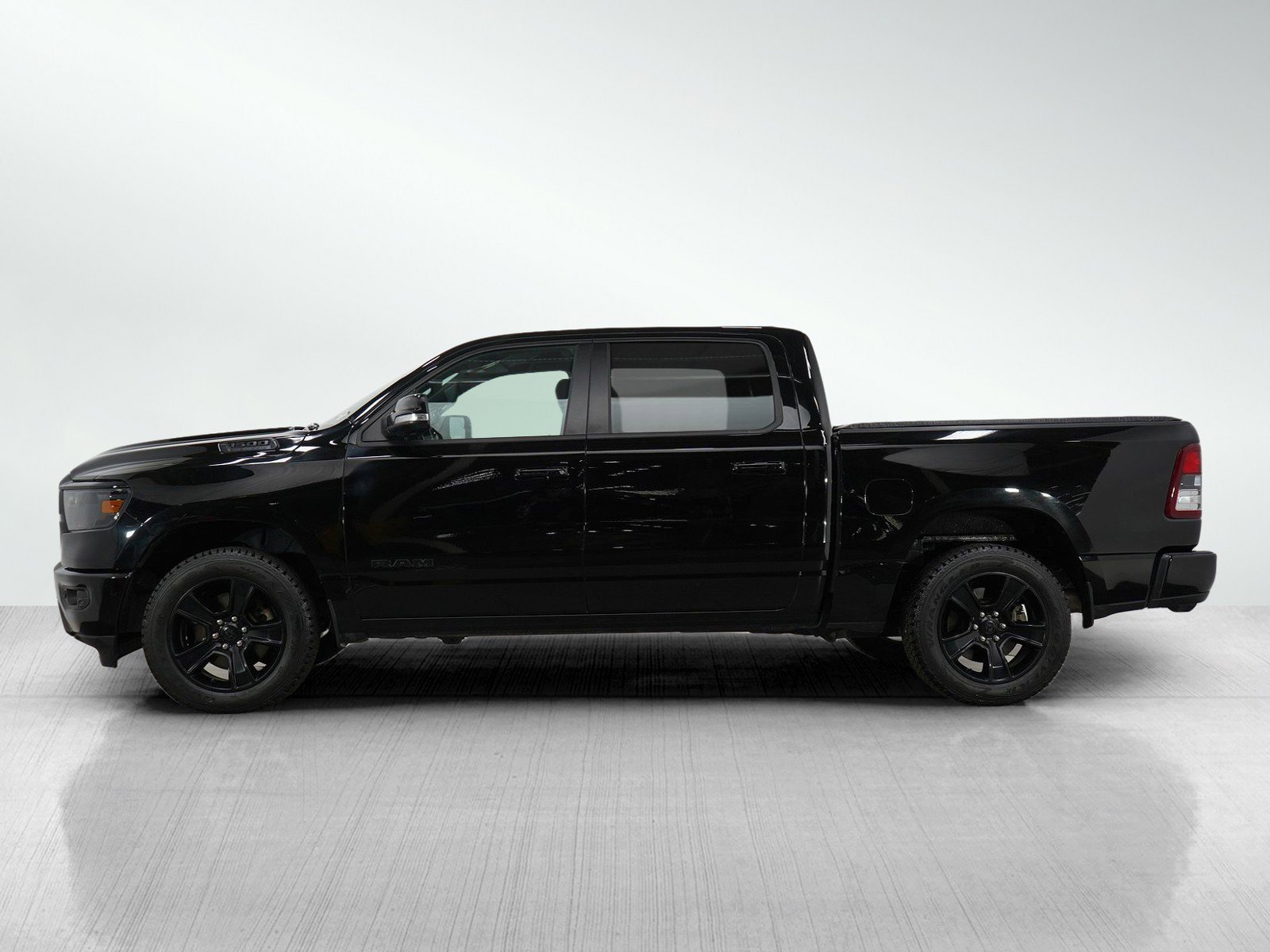 Used 2021 RAM Ram 1500 Pickup Big Horn/Lone Star with VIN 1C6SRFFT5MN611600 for sale in Bloomington, Minnesota