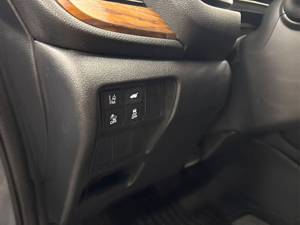 2022 Honda CR-V Touring photo 36