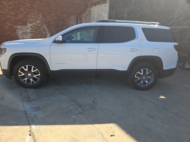 2023 Gmc Acadia SLT photo 3