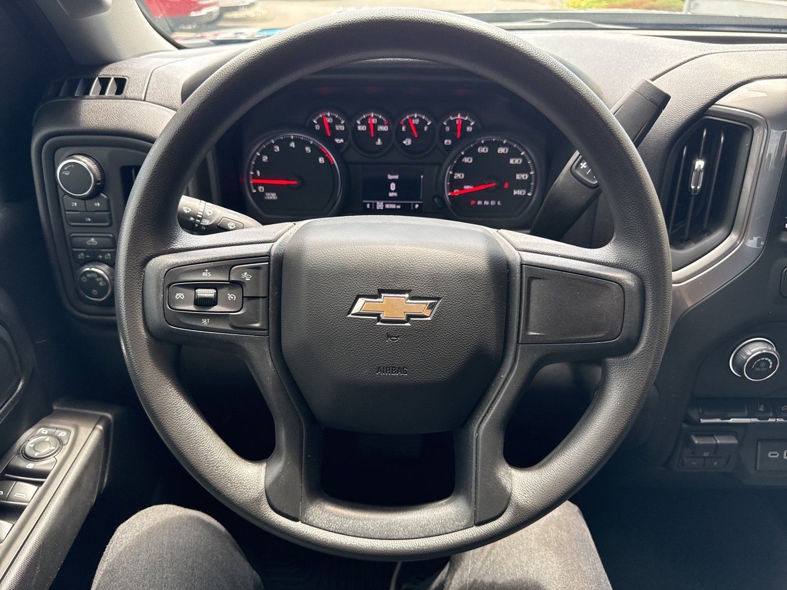 2024 Chevrolet Silverado 2500HD Custom photo 20