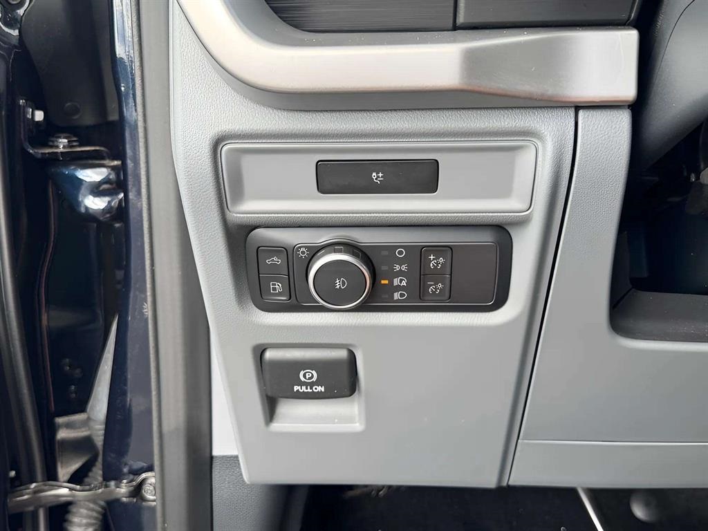 2022 Ford F-150 XLT photo 17