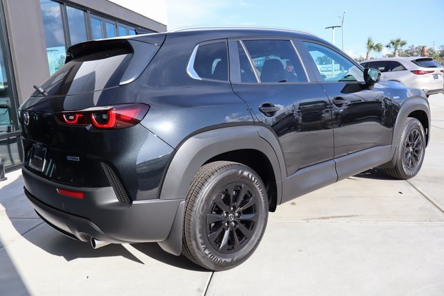 2026 Mazda CX-50 2.5 Preferred photo 2