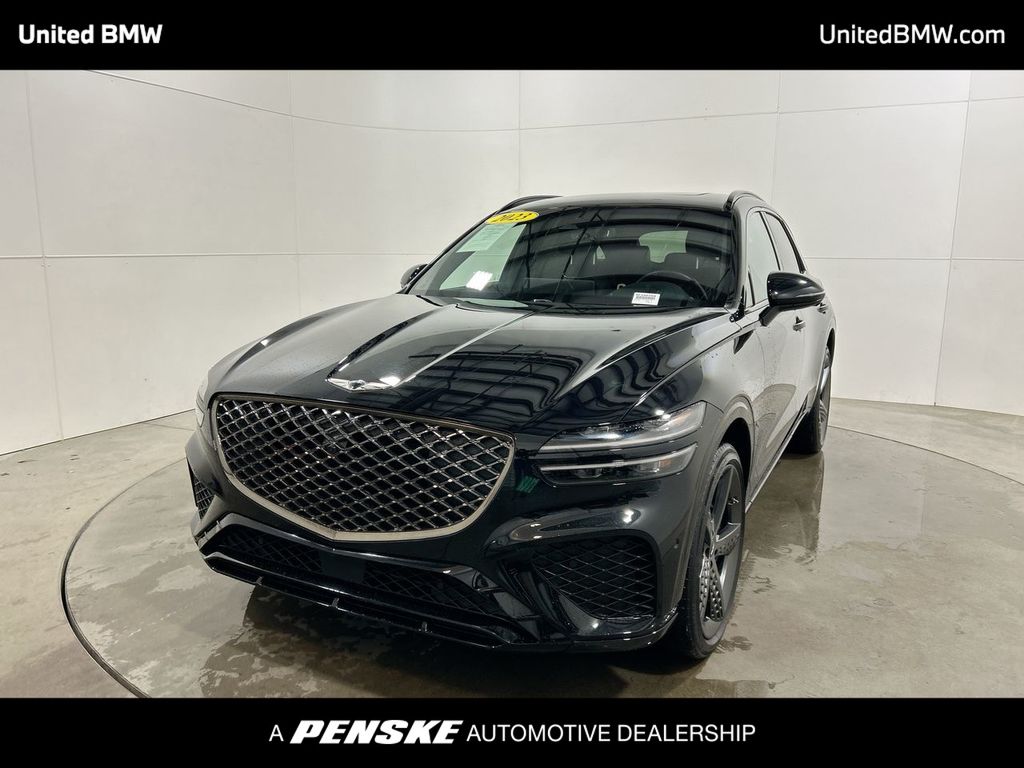 2023 GENESIS GV70 Sport's photo