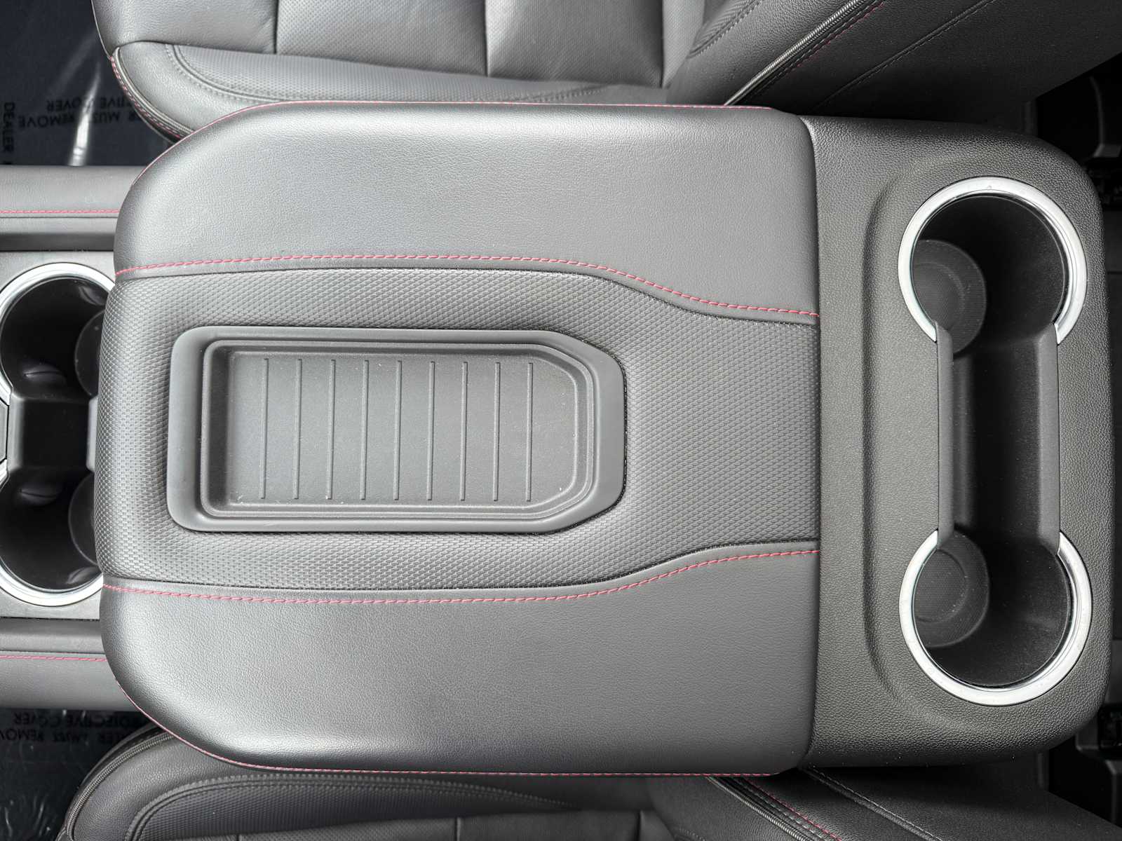 2022 Chevrolet Tahoe RST photo 32