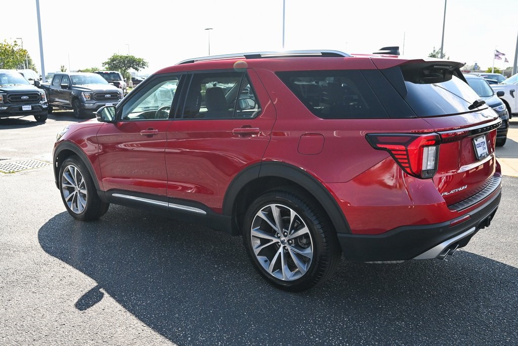 2025 Ford Explorer Platinum photo 6
