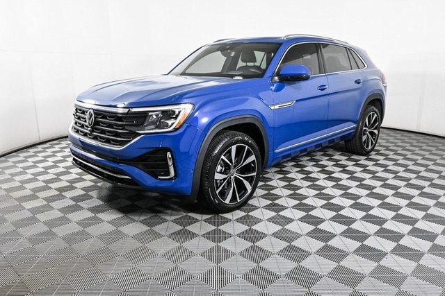 2025 Volkswagen Atlas Cross Sport SEL Premium R-Line photo 2