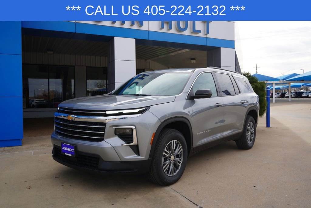 2026 Chevrolet Traverse LT's photo