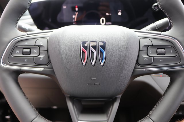 2025 Buick Envista Preferred photo 18