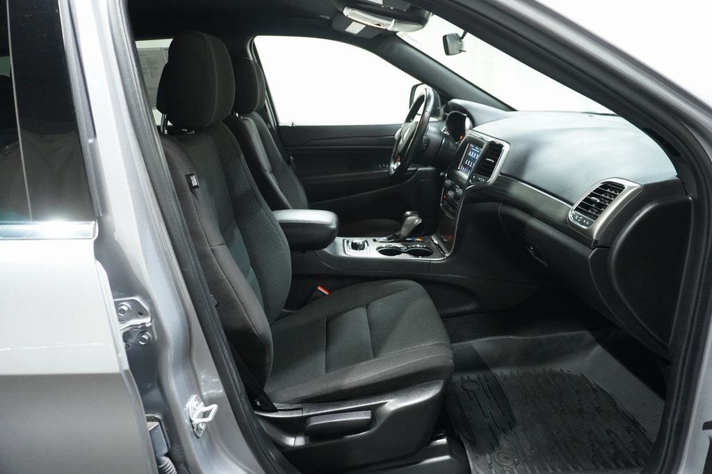 2021 Jeep Grand Cherokee Laredo E photo 10