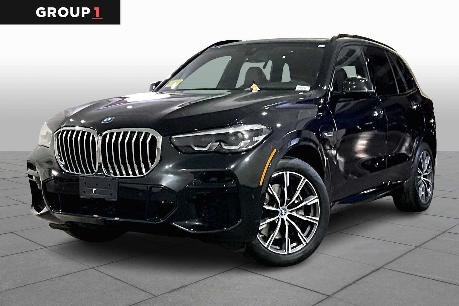 2023 BMW X5 45e's photo