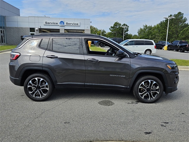 2024 Jeep Compass Limited photo 14