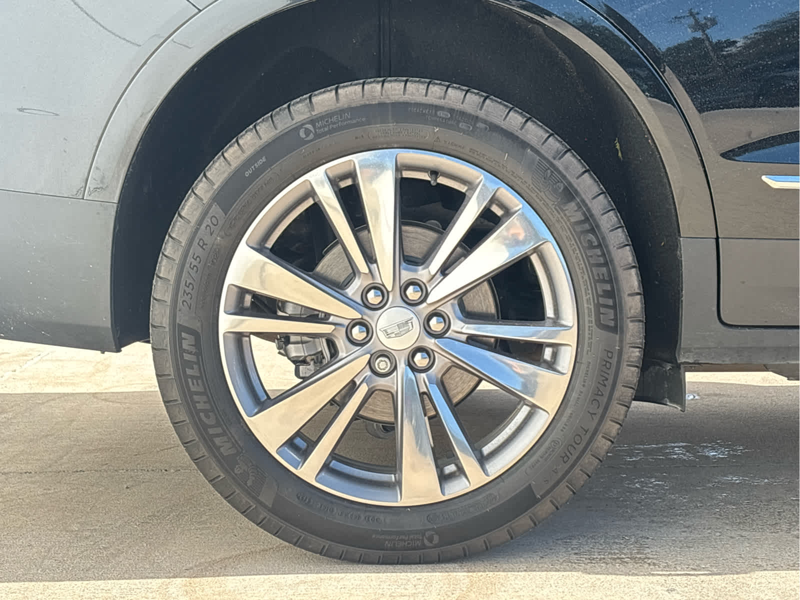 2025 Cadillac XT5 Premium Luxury photo 4