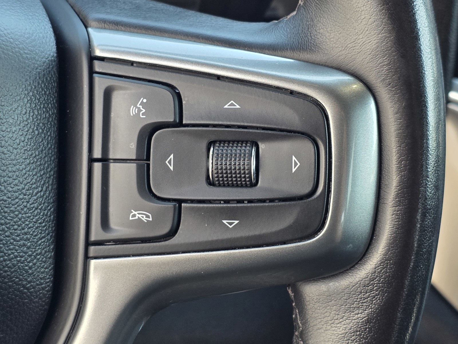 2022 Chevrolet Silverado 1500 LT Trail Boss photo 34