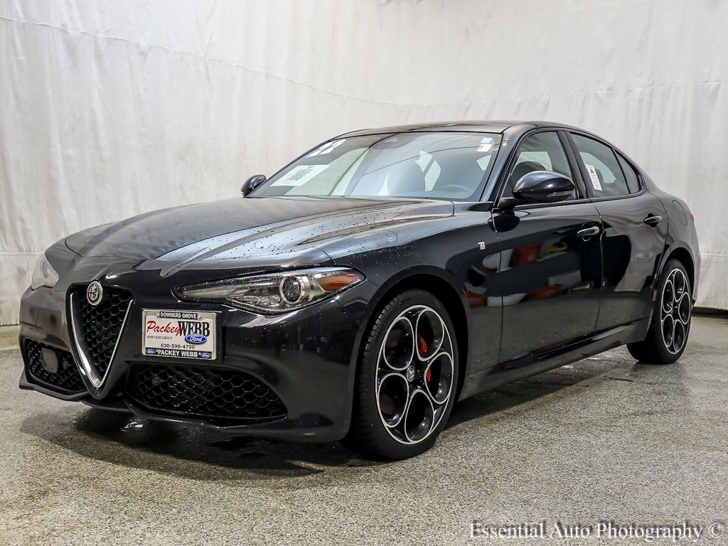 2022 ALFA ROMEO GIULIA (952) - Image 1