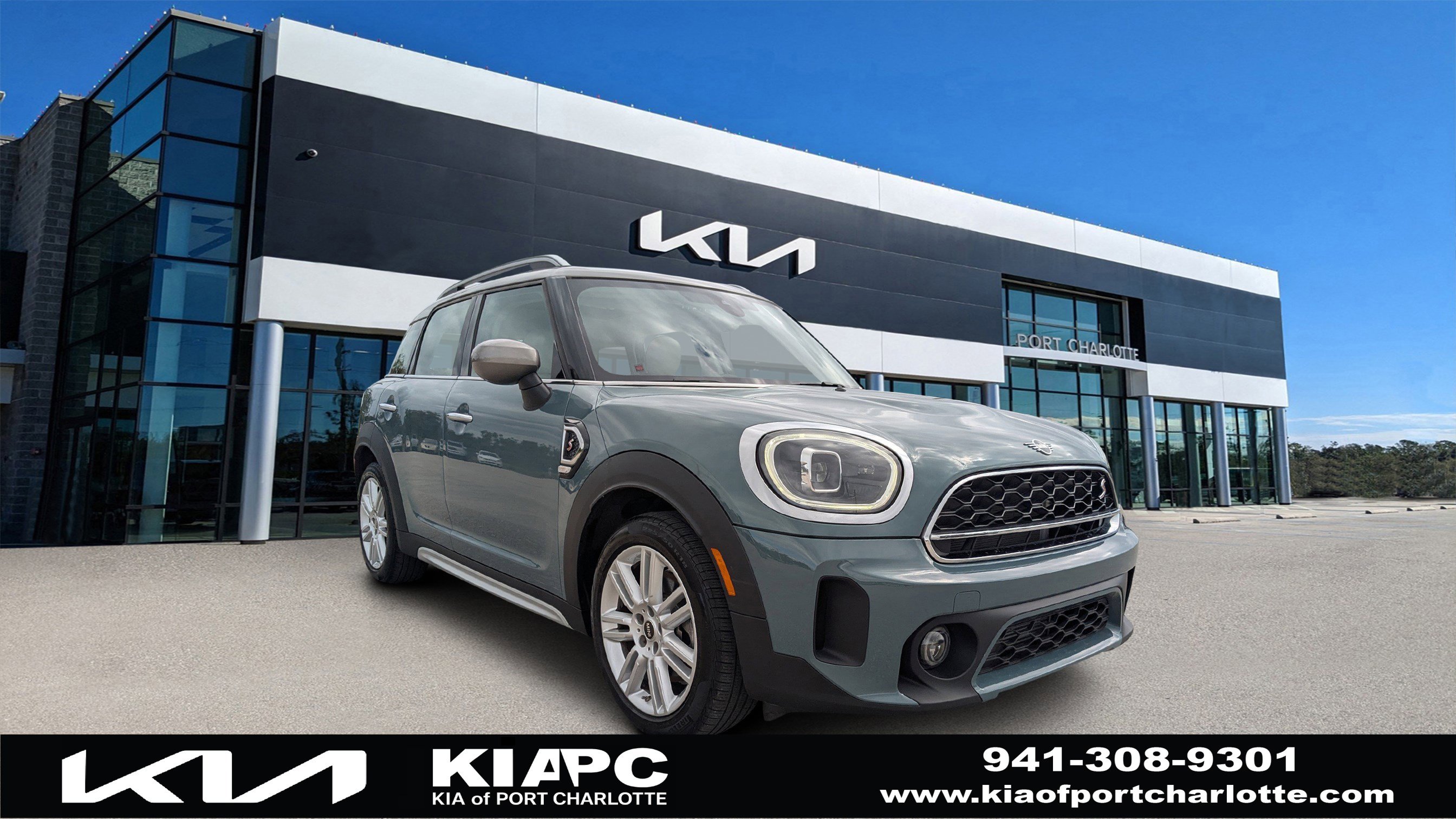 2023 MINI Countryman S's photo