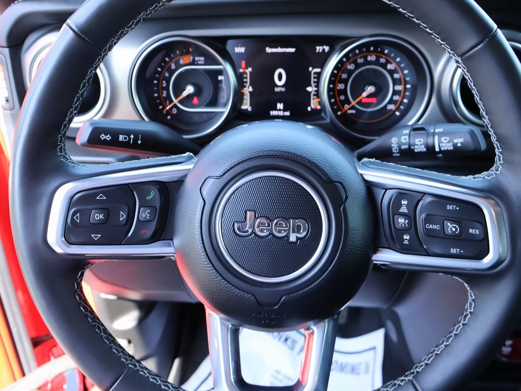 2023 Jeep Wrangler Rubicon photo 32