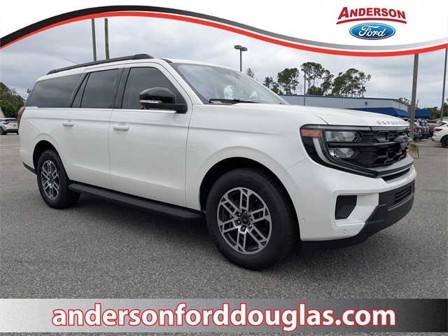 2025 Ford Expedition Active's photo