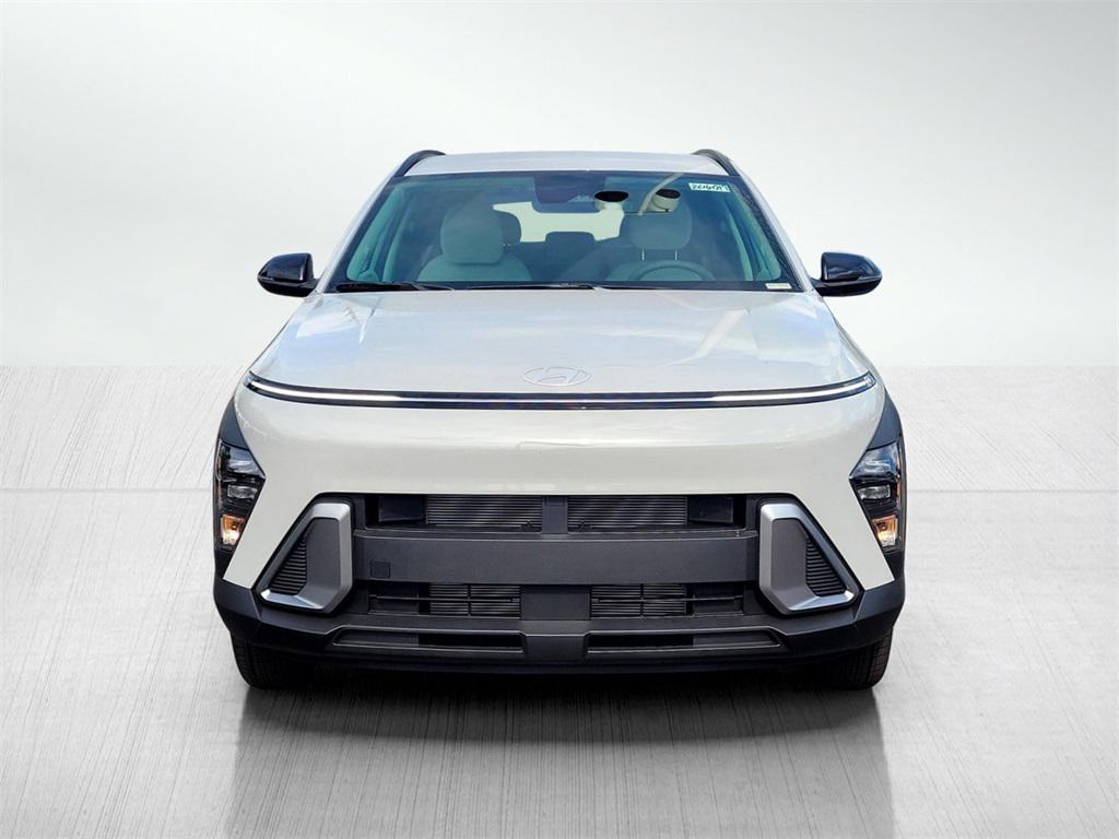 2026 Hyundai Kona SEL photo 7