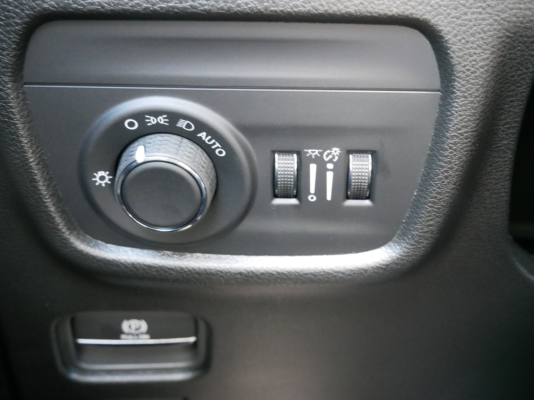 2025 Jeep Grand Cherokee Altitude X photo 18
