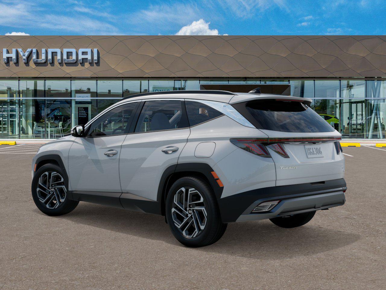 2025 Hyundai Tucson Limited photo 17