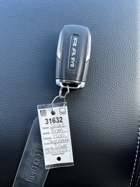 2025 Ram 1500 Tradesman photo 24