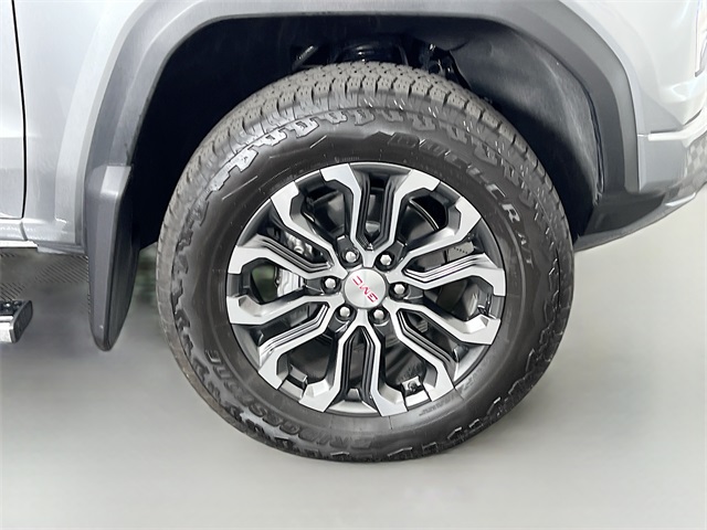 2024 Gmc Canyon Denali photo 33