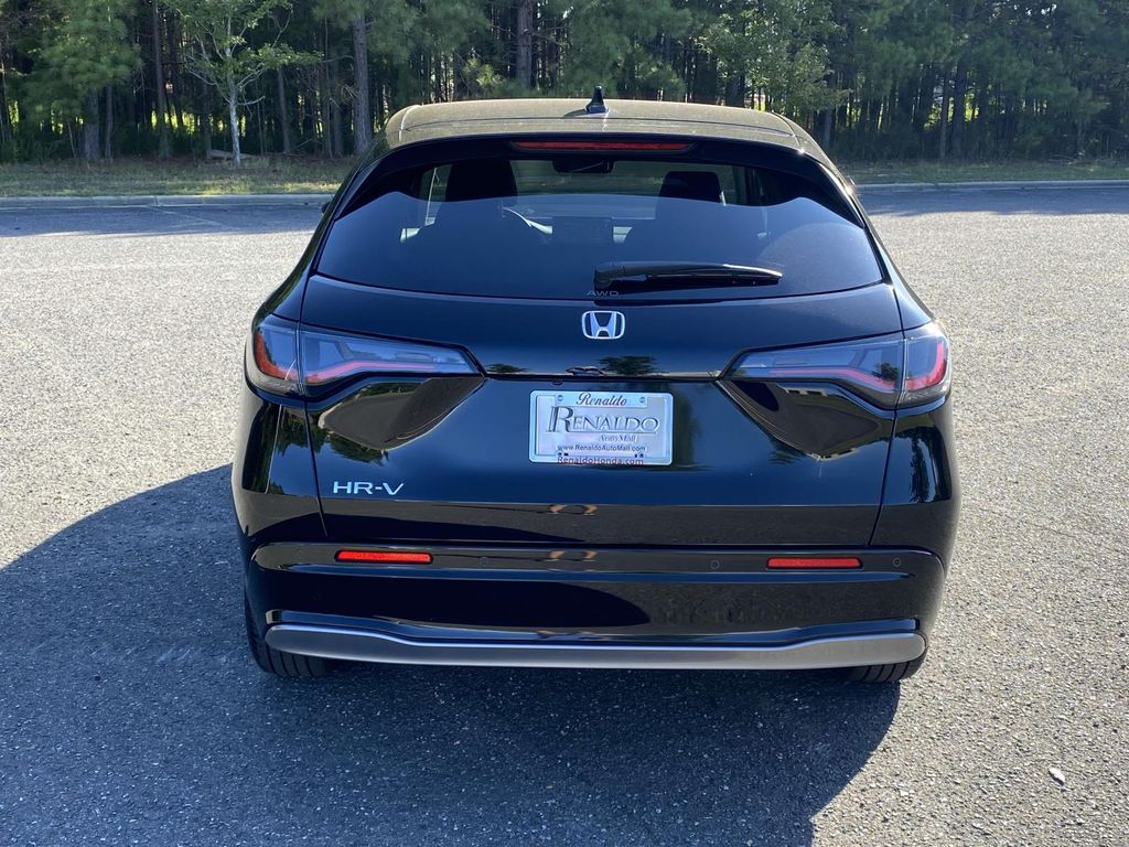 2026 Honda HR-V EX-L photo 4