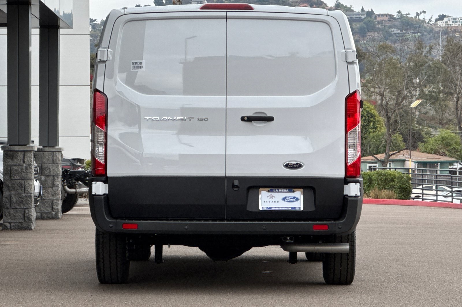 2024 Ford Transit photo 3