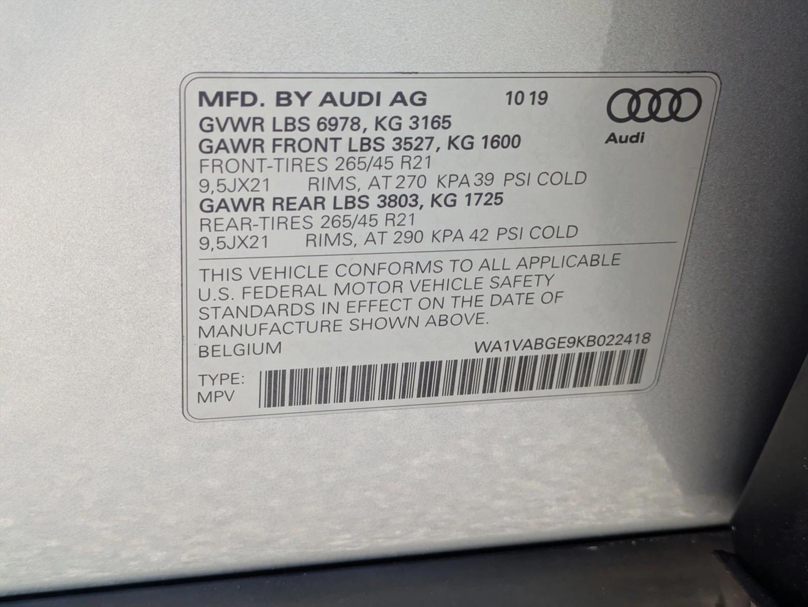 2019 Audi e-tron Premium Plus photo 23