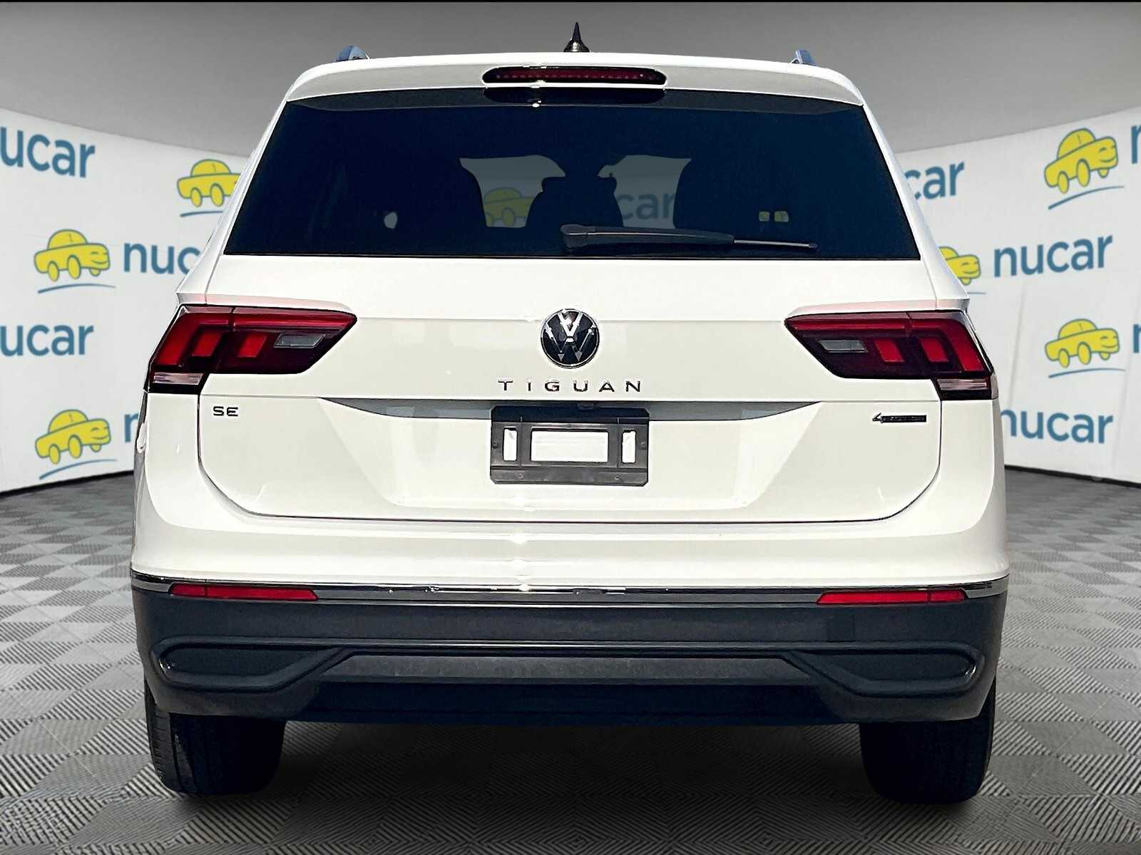 2022 Volkswagen Tiguan SE photo 3