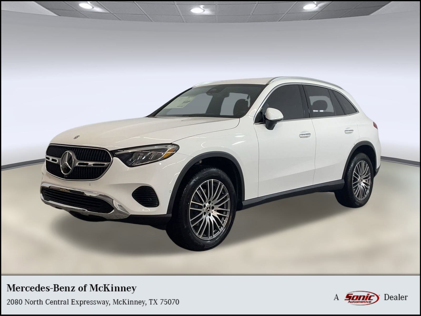 2025 Mercedes-Benz GLC Base's photo
