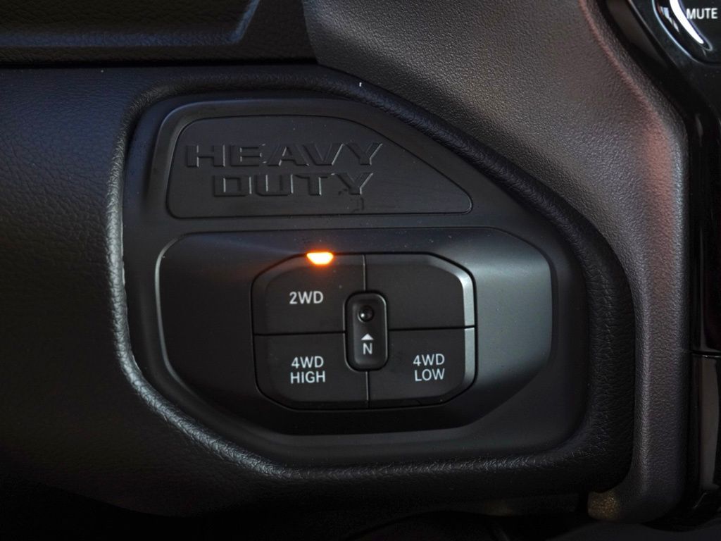 New 2026 Ceramic Gray Clear-Coat Exterior Paint RAM Laramie image 14