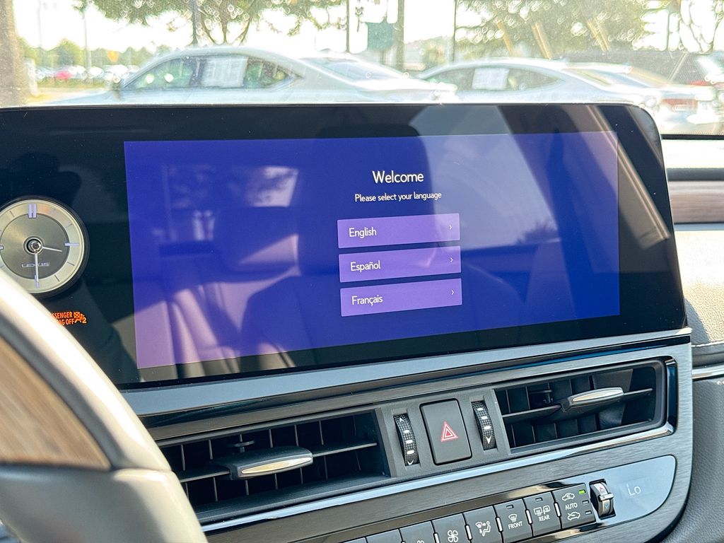 2024 Lexus ES 350 Luxury photo 29