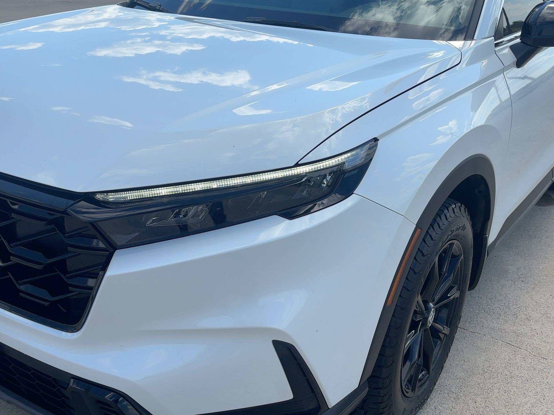 2023 Honda CR-V Hybrid Sport photo 11