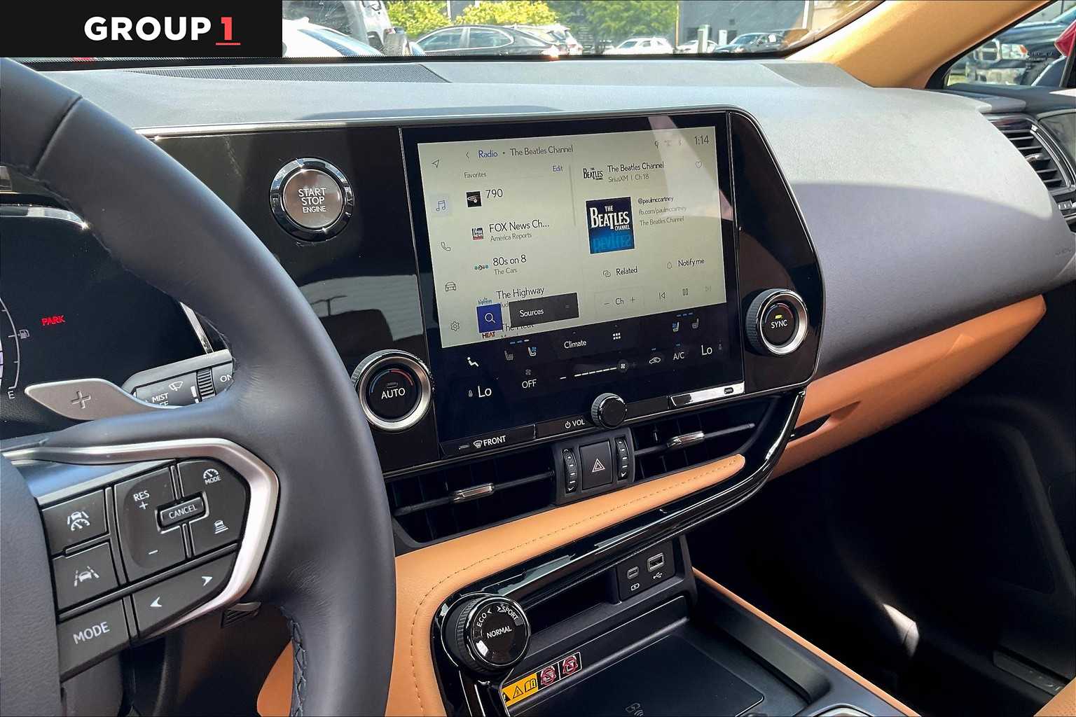 2025 Lexus NX Premium photo 5