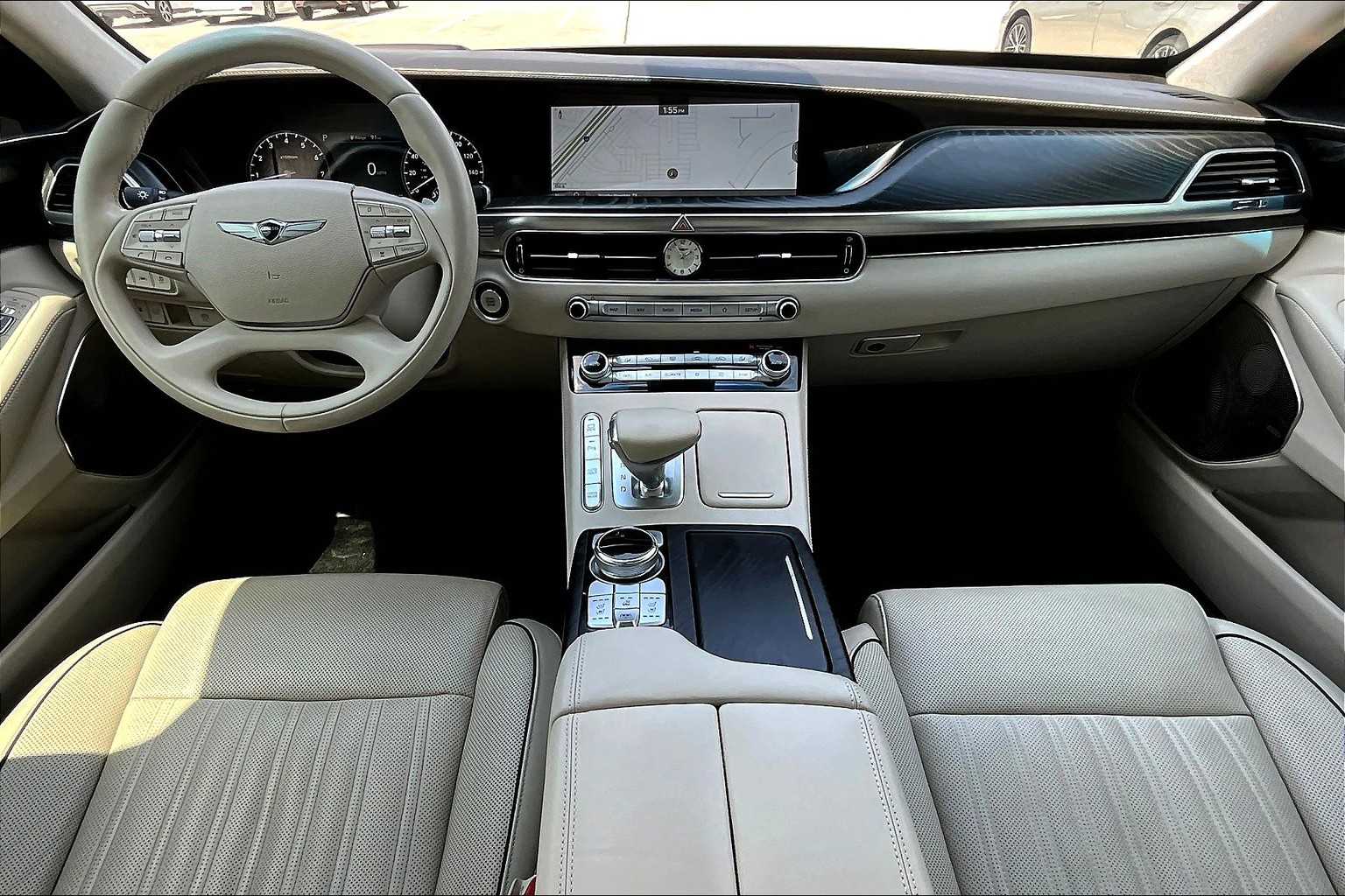 2022 Genesis G90 3.3T Premium photo 14