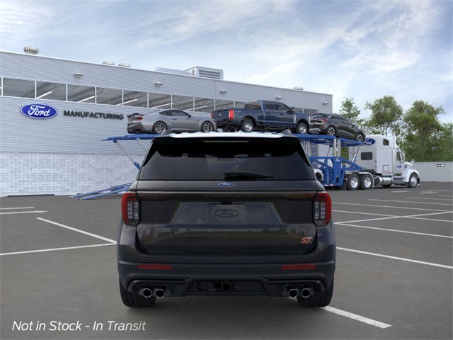 2025 Ford Explorer ST photo 3