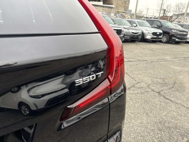 2023 Cadillac XT4 Premium Luxury photo 4