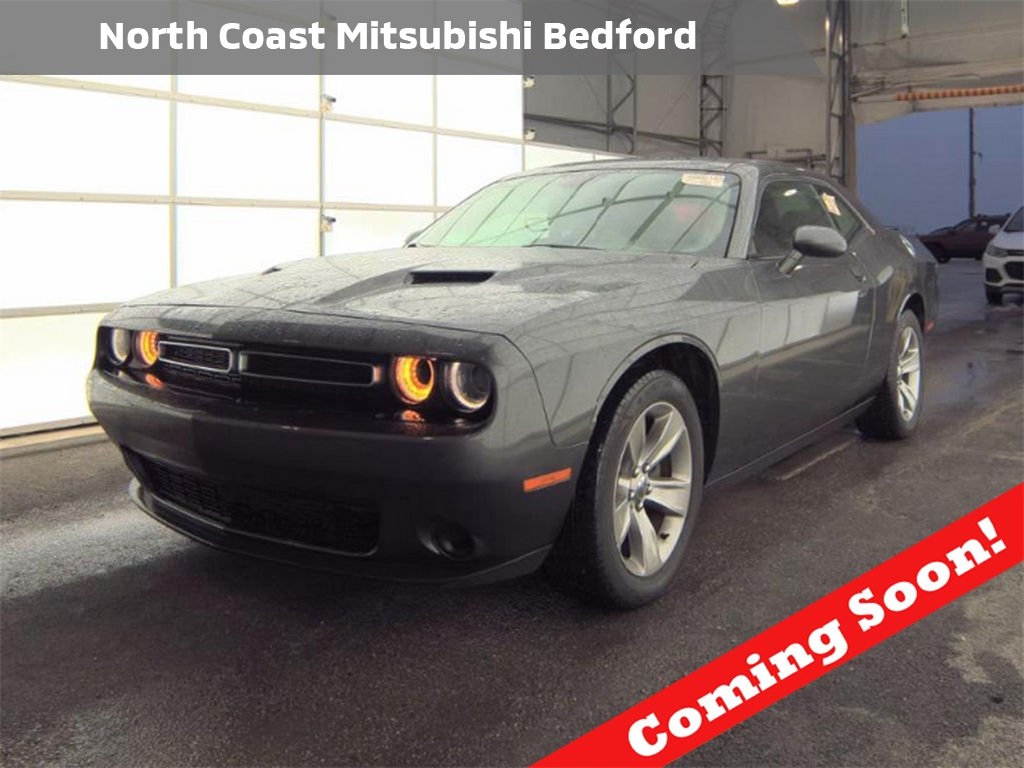 2019 Dodge Challenger SXT's photo
