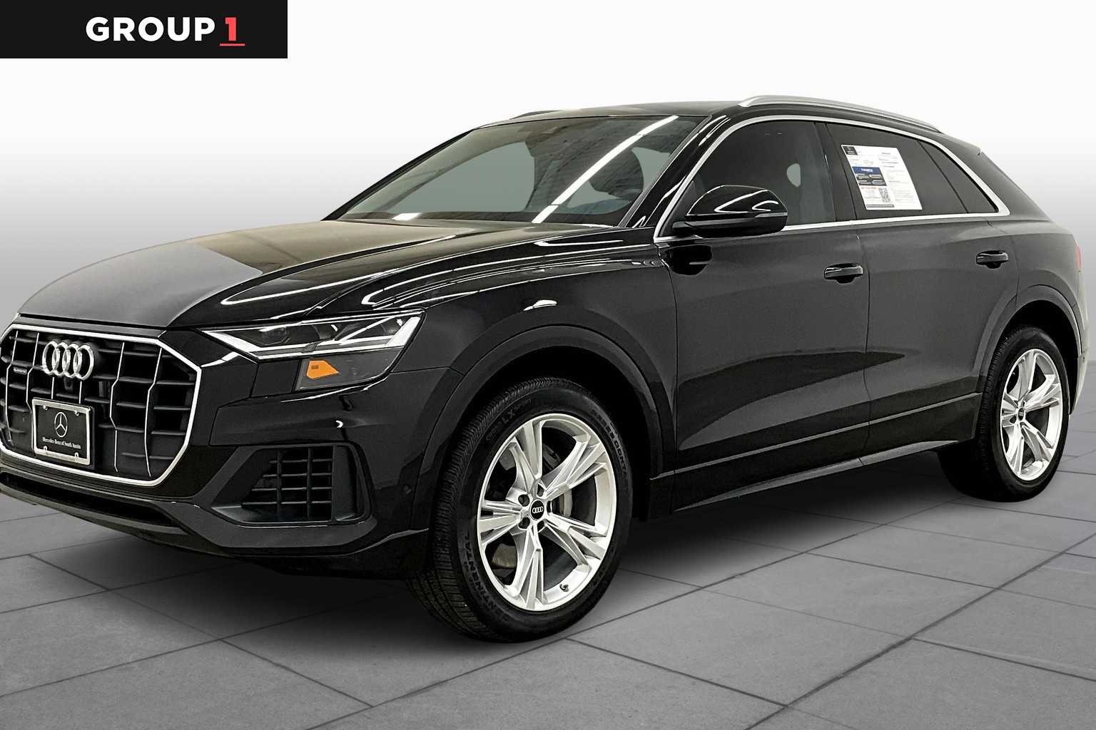 2022 Audi Q8 Premium