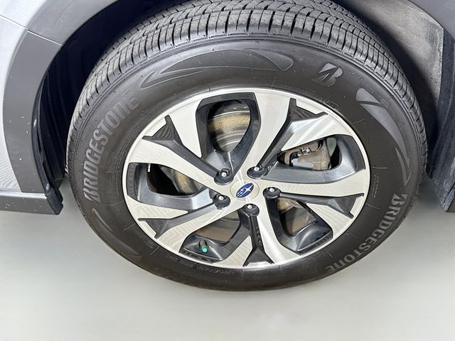 2020 Subaru Outback Limited photo 29